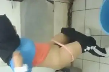 Dokumentasi Ukhti Hijab Cantik Bersantai Kasur